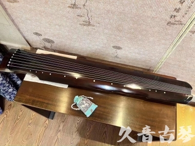 钦州市●久音古琴  ●今日推荐  [高级演奏仲尼式]